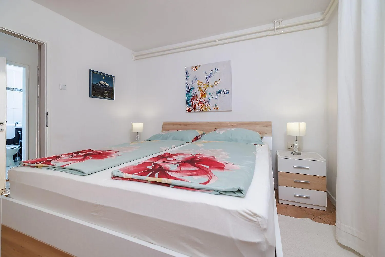 Traumhaftes Apartment Mit Eigenem Weinkeller, Hydromassagedusche, Meerblick - Nur 480 Meter Zum Strand Crikvenica