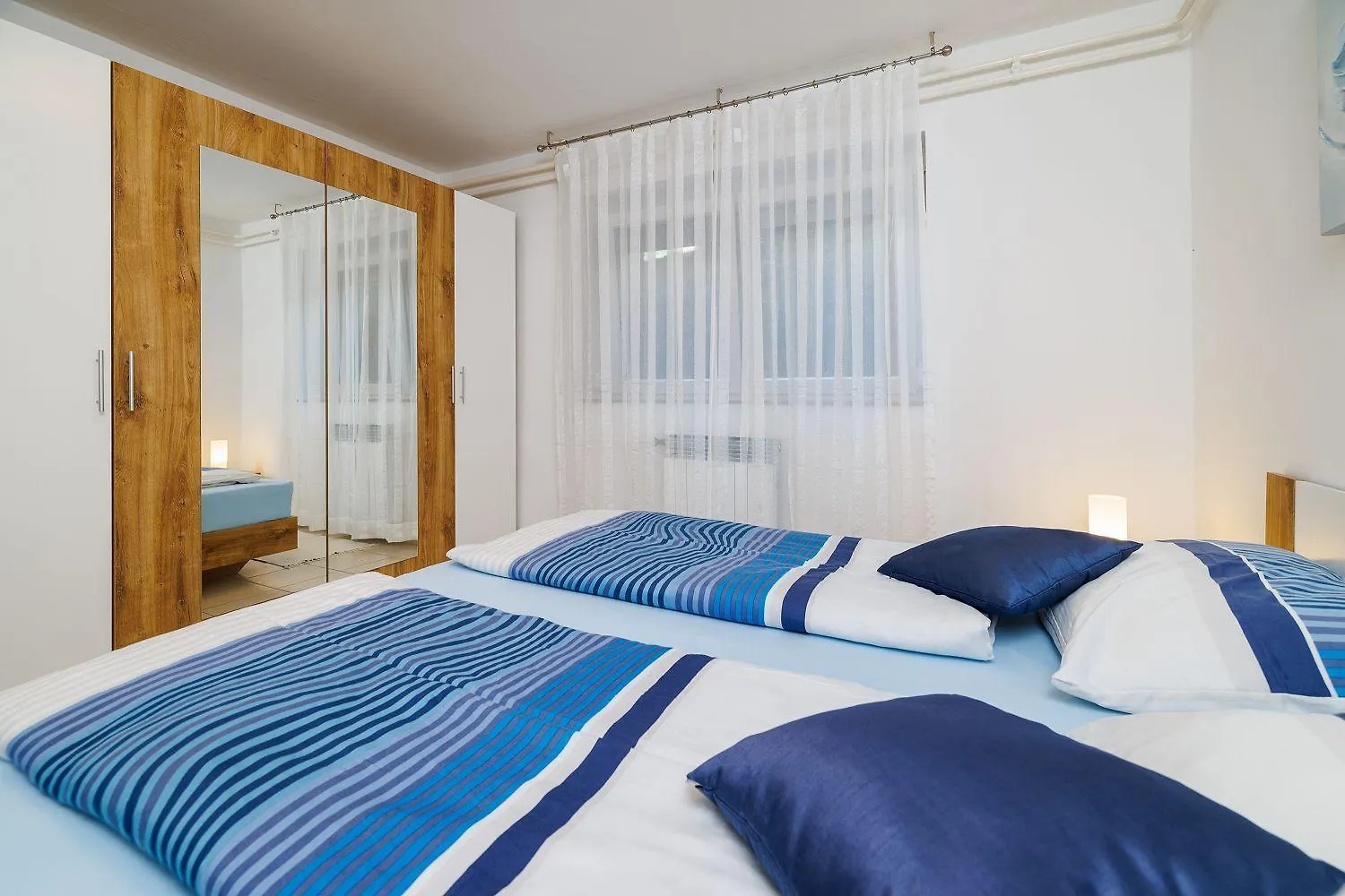 Traumhaftes Apartment Mit Eigenem Weinkeller, Hydromassagedusche, Meerblick - Nur 480 Meter Zum Strand Crikvenica 0*,  Croatia