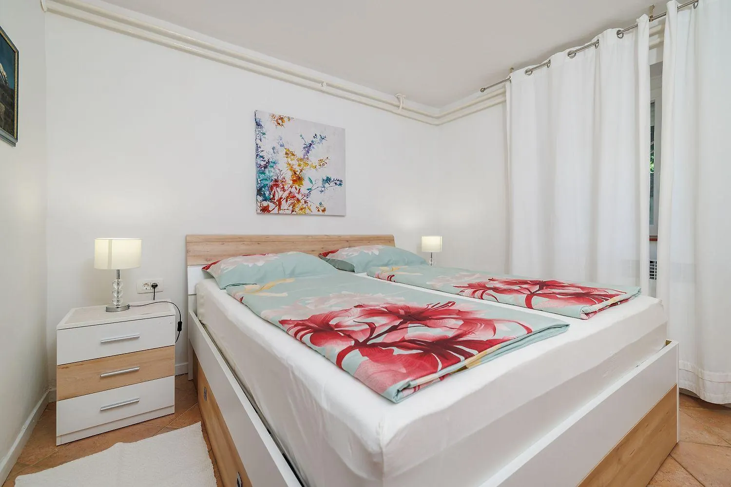 Traumhaftes Apartment Mit Eigenem Weinkeller, Hydromassagedusche, Meerblick - Nur 480 Meter Zum Strand Crikvenica